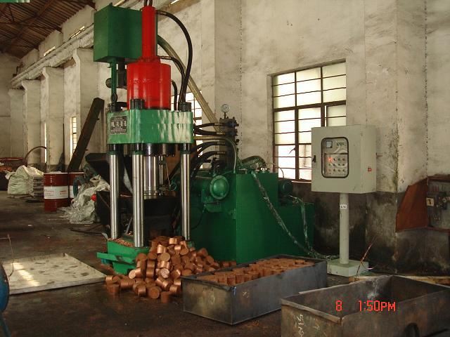 Hydraulische aluminium chipbriketmachine