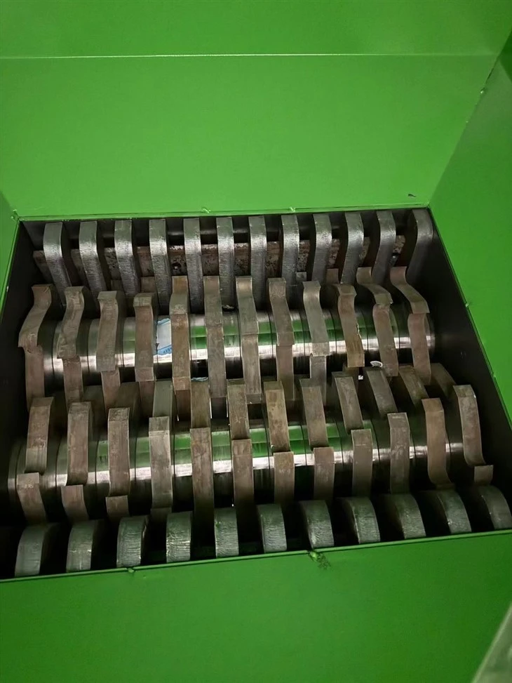 10000KG/H Metal Shavings Crusher suppliers